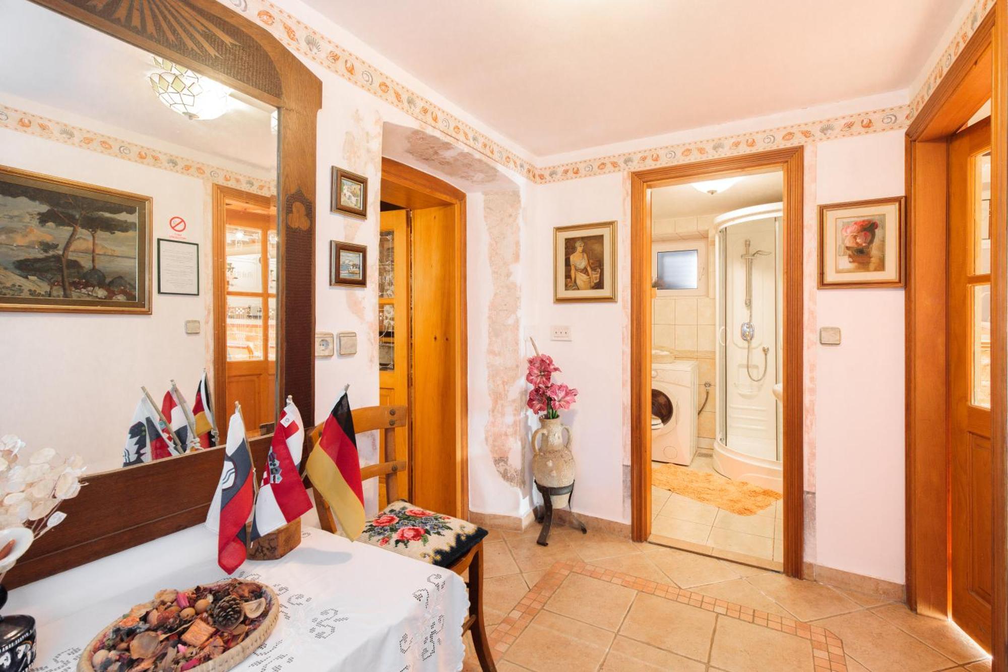 Apartment Villa Marija, Pinezici Krk Town Buitenkant foto
